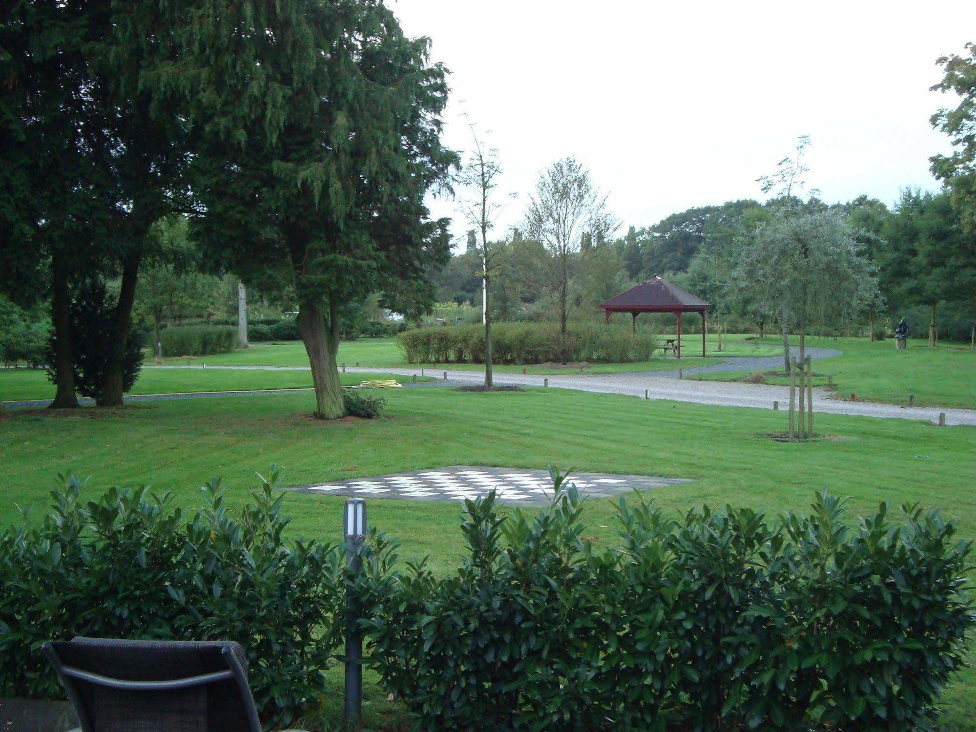 Parkhotel De Bosrand Ede Bagian luar foto